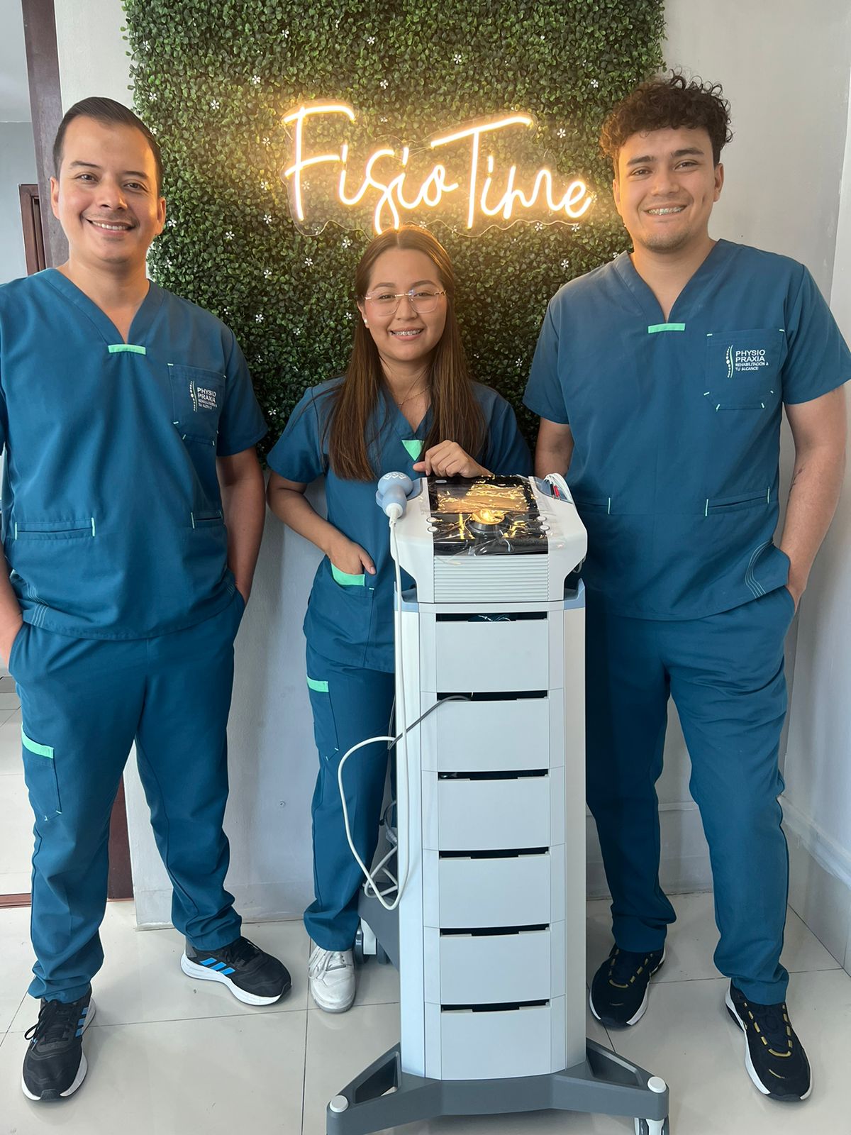BTL-4825S Premium Equipo de electro terapia,ultrasonido y terapia combinada que ayuda a diversas patológicas músculo esquelticas